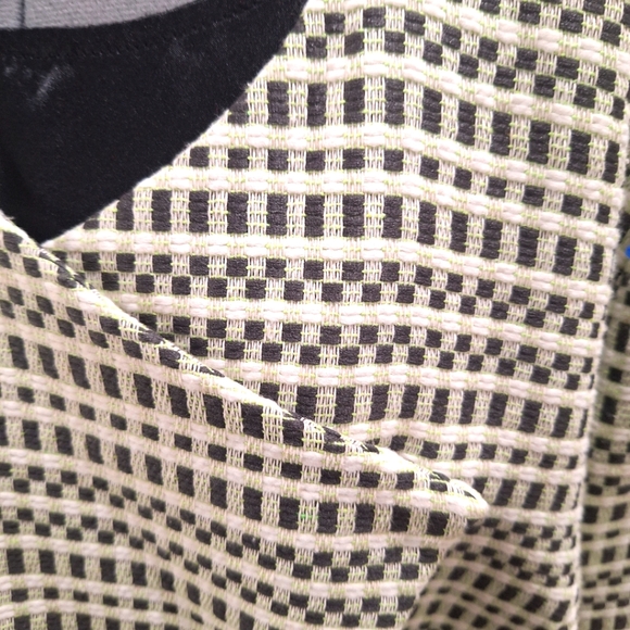 Classiques enter Grey & Off White Checked A-Semetrical Front Blazer Size 20W - Picture 5 of 8